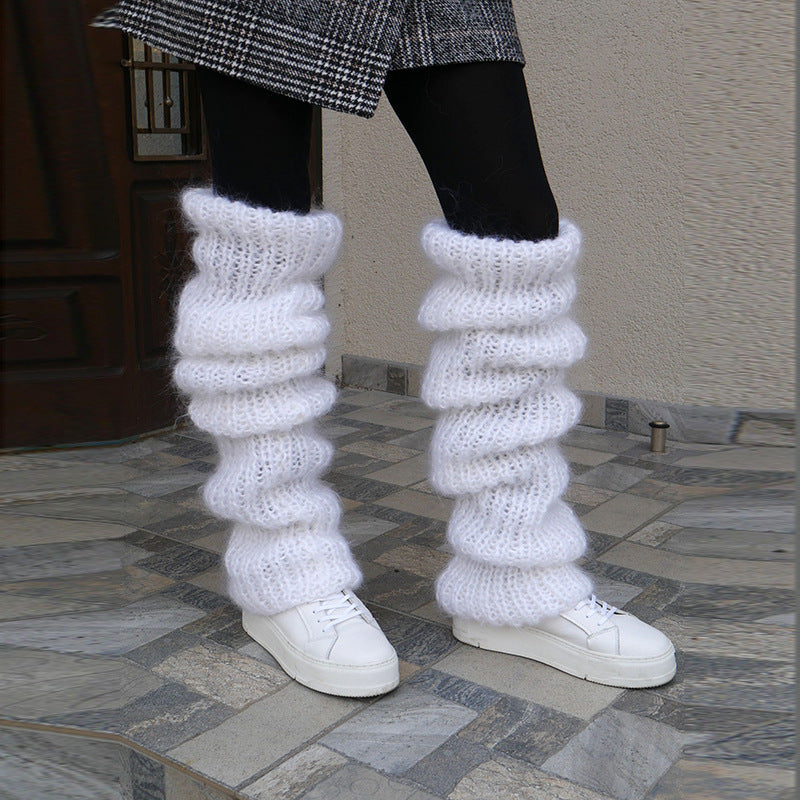 Autumn And Winter New Solid Pile Style Women's Fashion Casual Knitted Crew Socks
